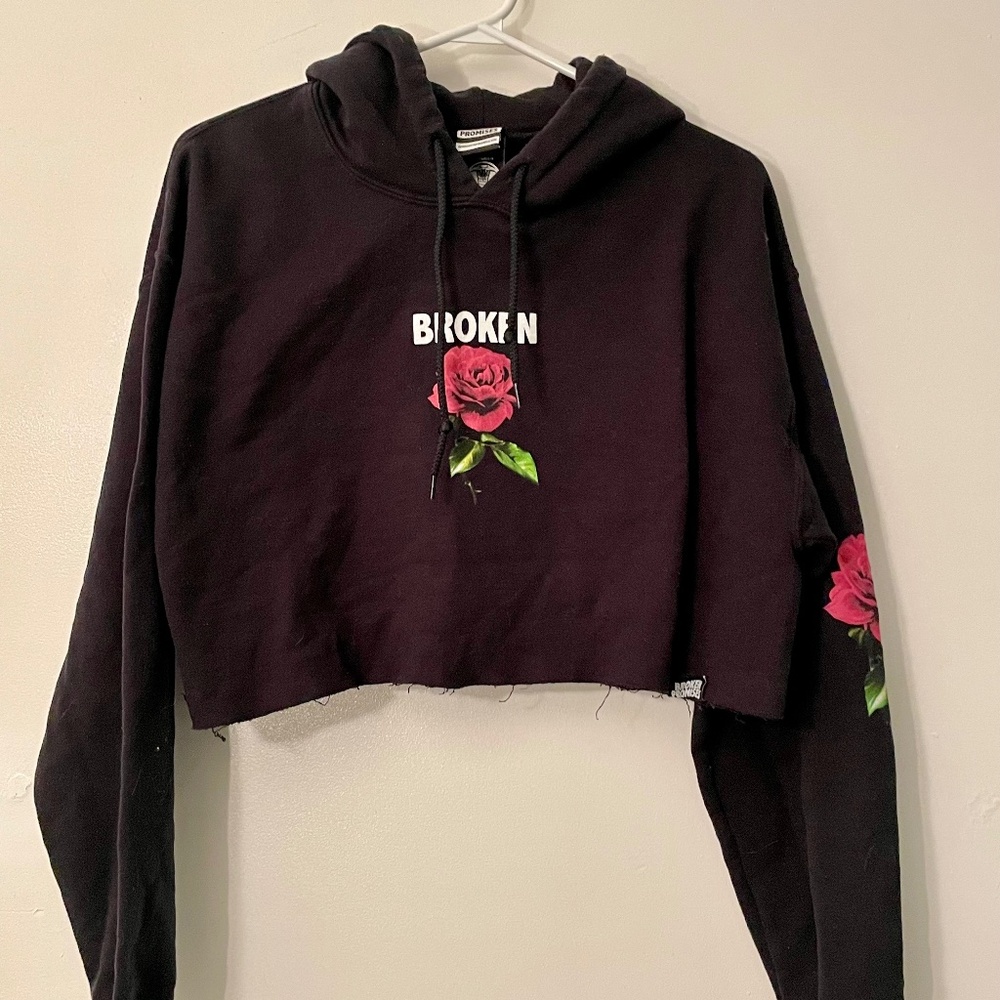 Cropped Black Hoodie